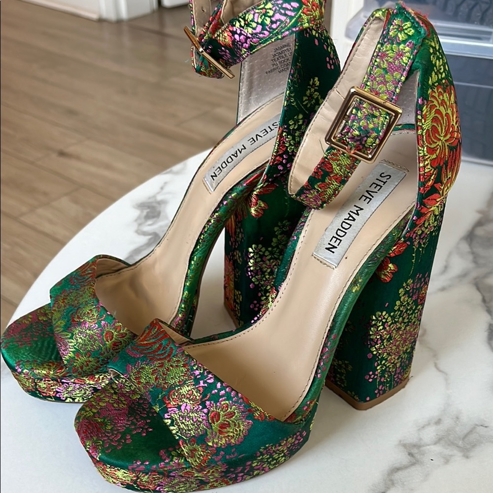 Steve Madden Multicolor Floral Platform Heels